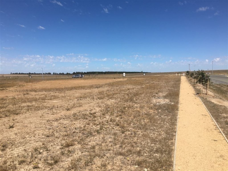 Lot 43 Windermere Way, Cardigan Village VIC 3352