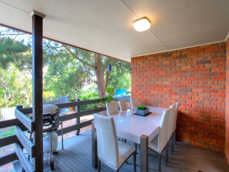 23 Hale Street, Mount Clear VIC 3350