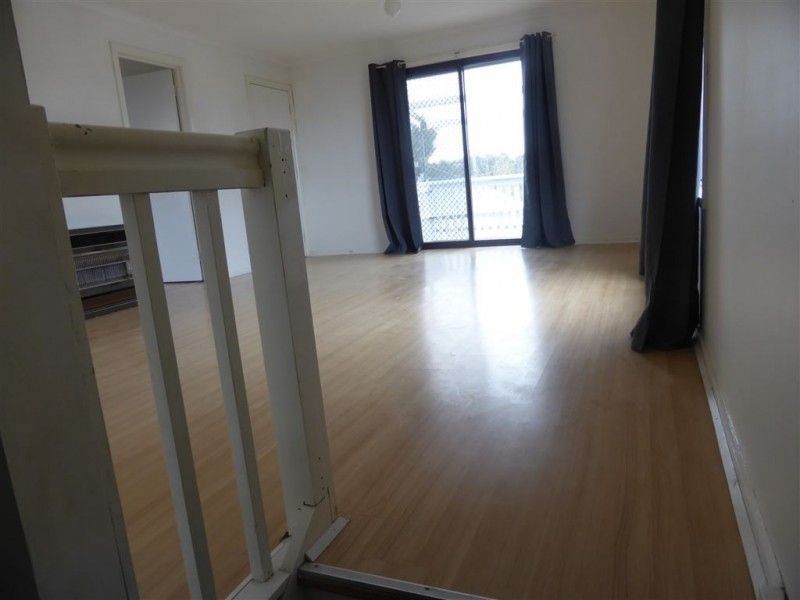 12 Bridge St, Sebastopol VIC 3356