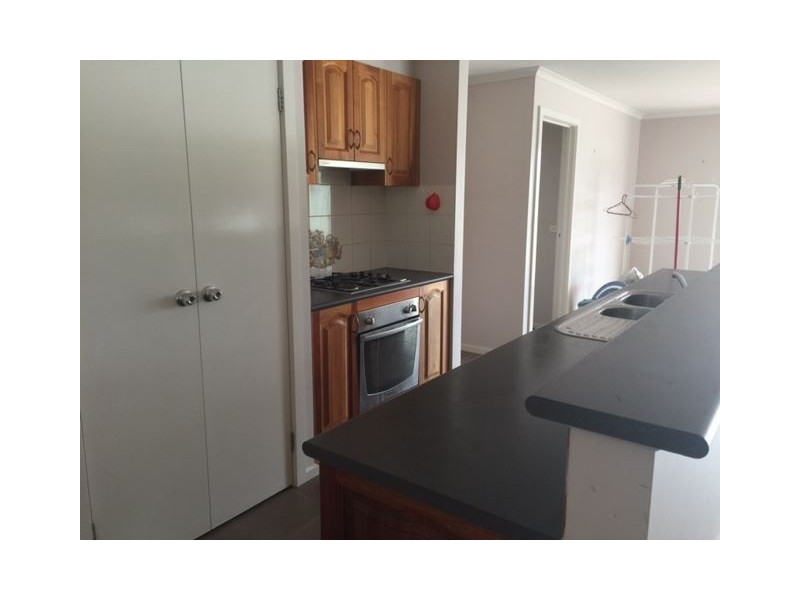 6 Oldaker Court, Miners Rest VIC 3352