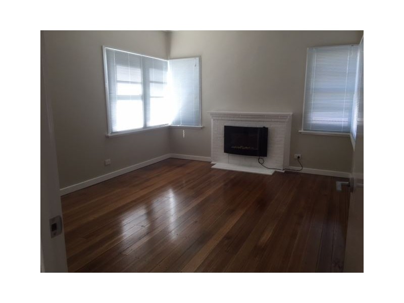 107 Comb Street, Soldiers Hill VIC 3350