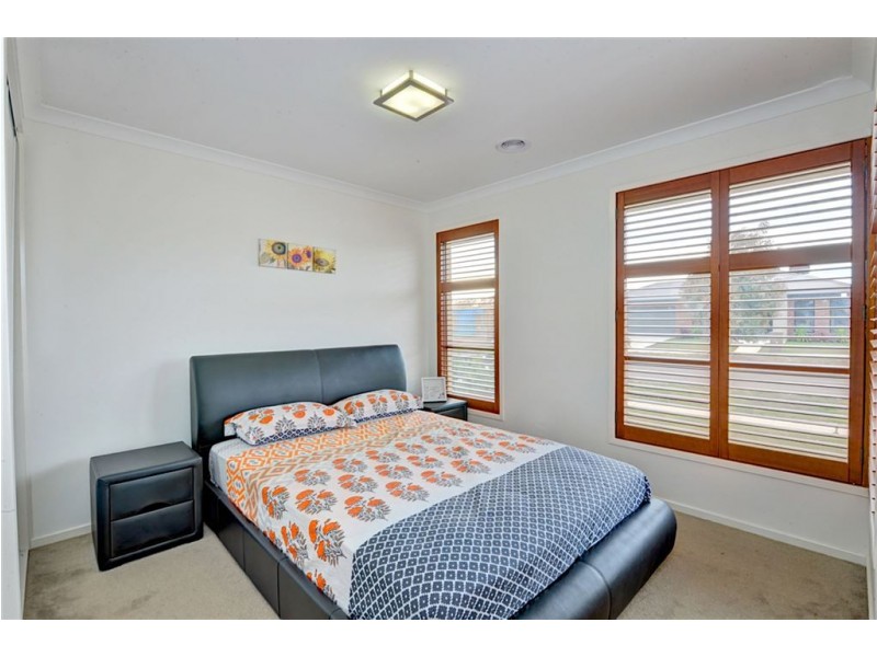 6 Craven Street, Alfredton VIC 3350