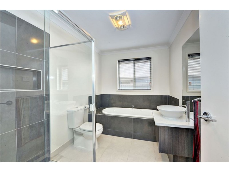 6 Craven Street, Alfredton VIC 3350