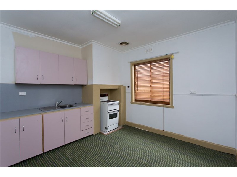 9 Alfred Street, Sebastopol VIC 3356