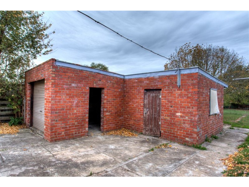 9 Alfred Street, Sebastopol VIC 3356