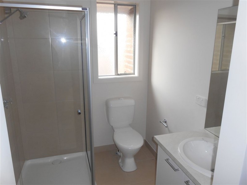 27 Majestic Way, Delacombe VIC 3356
