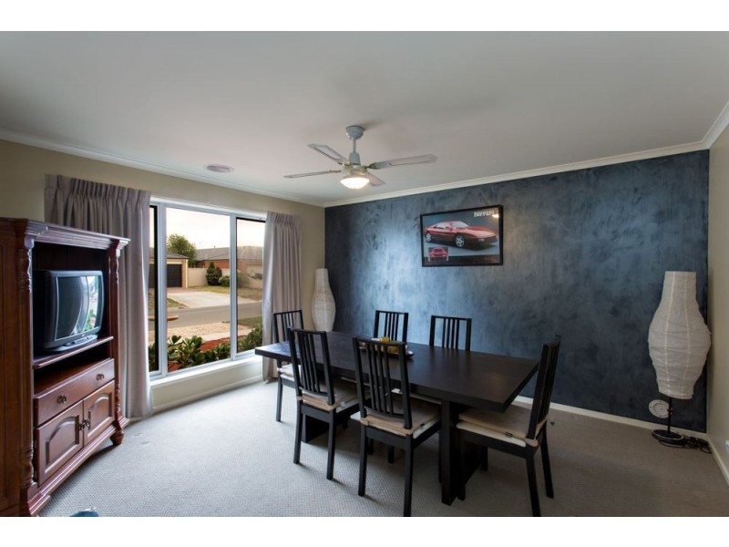 10 Robilliard Way, Sebastopol VIC 3356