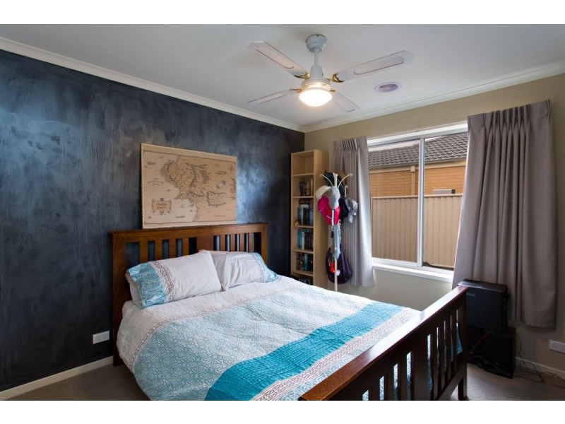 10 Robilliard Way, Sebastopol VIC 3356