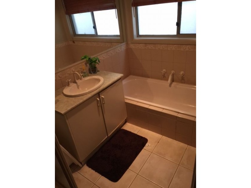 3 Albany Close, Alfredton VIC 3350