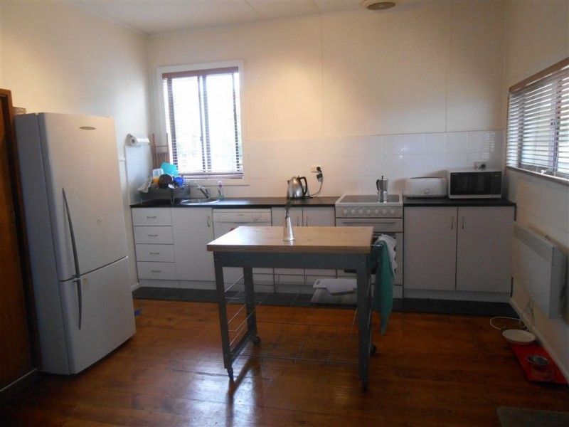 424 Joseph St, Canadian VIC 3350