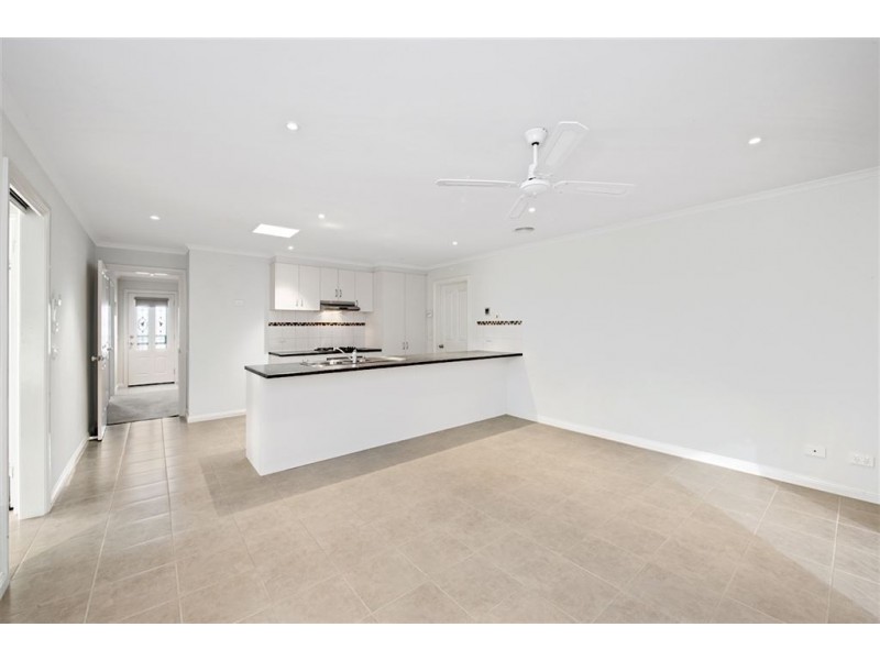 7 Champion Close, Sebastopol VIC 3356