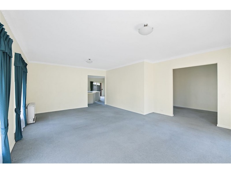 3/104-106 Whitehorse Road, Mount Clear VIC 3350