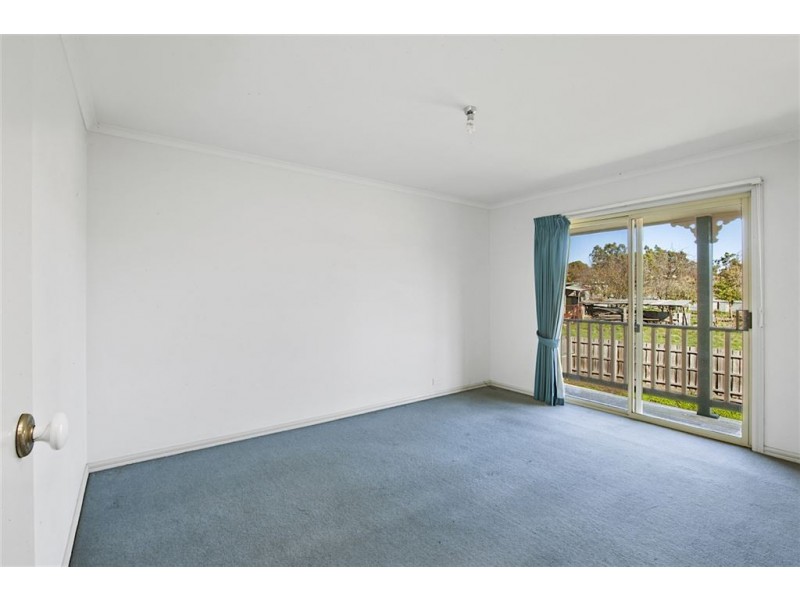 3/104-106 Whitehorse Road, Mount Clear VIC 3350