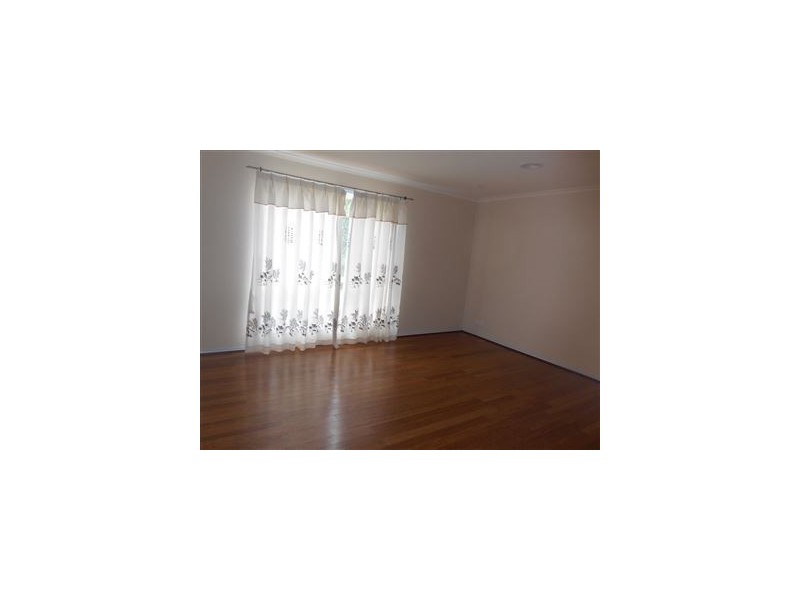 10 Hodge Street, Miners Rest VIC 3352
