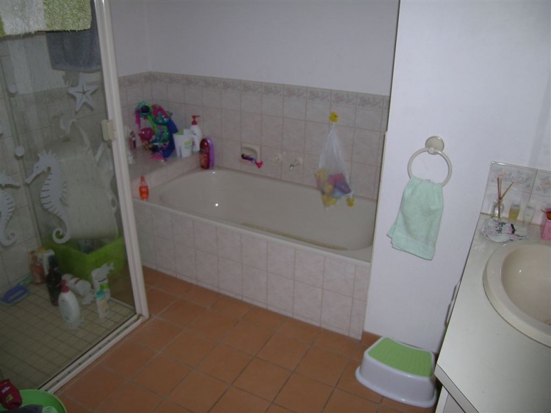 3/6 Castle Court, Ballarat East VIC 3350