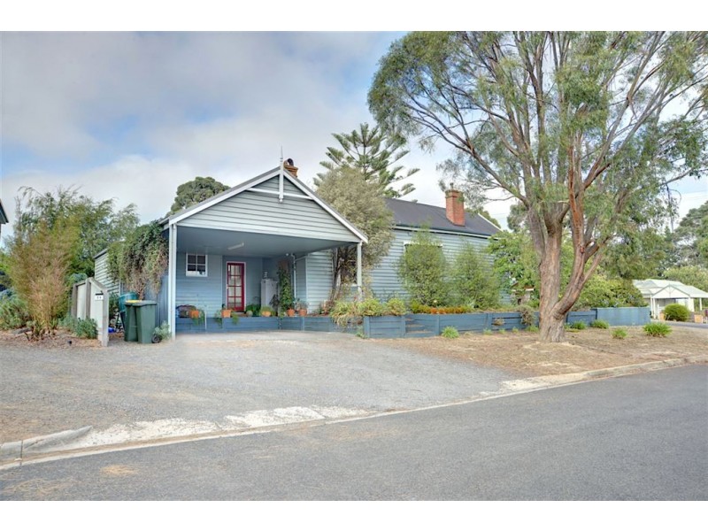 9 Magpie Street, Ballarat VIC 3350