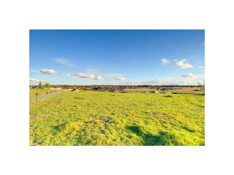 47 Brawn Road, Creswick VIC 3363