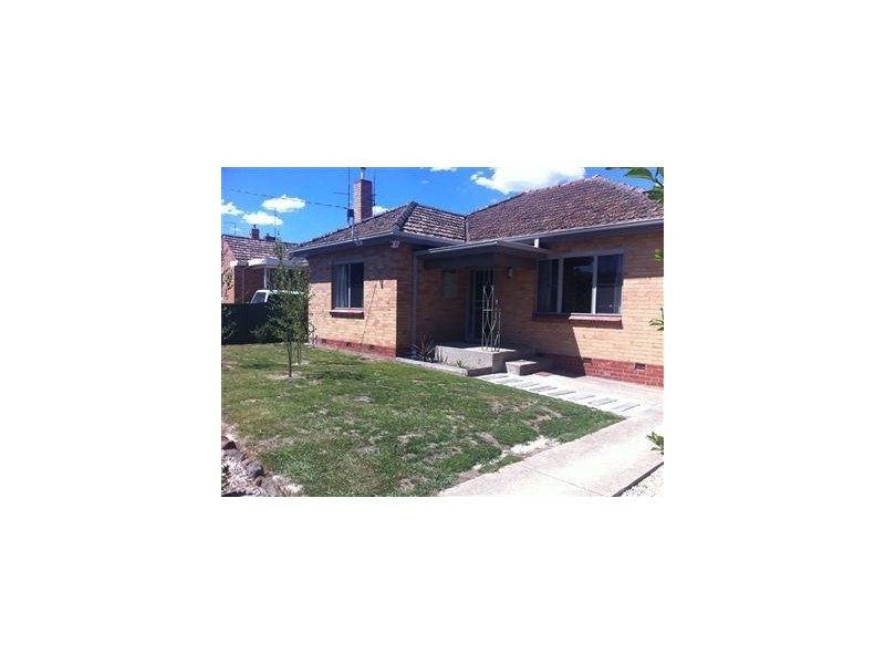 1102 Armstrong St Nth, Ballarat North VIC 3350
