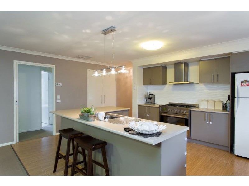 51 Majestic Way, Delacombe VIC 3356