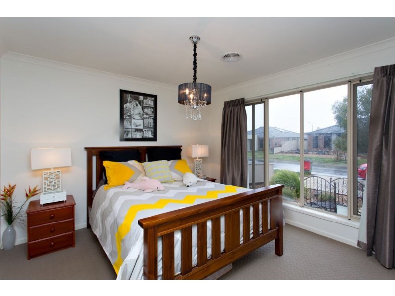 51 Majestic Way, Delacombe VIC 3356