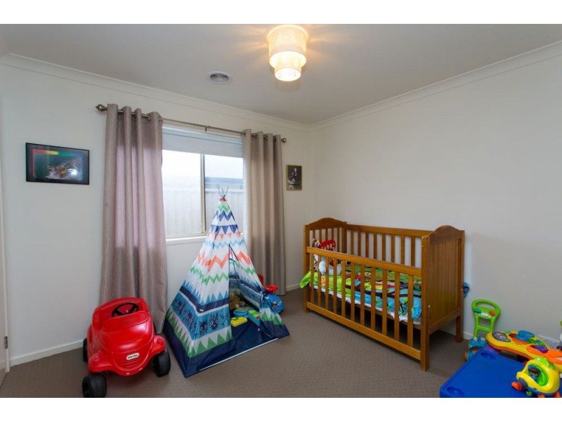 51 Majestic Way, Delacombe VIC 3356