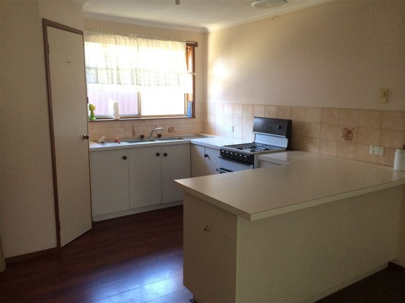 4/12 Rowlands Street, Sebastopol VIC 3356