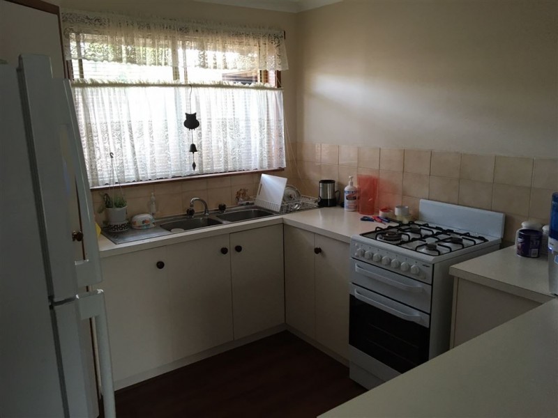 4/12 Rowlands Street, Sebastopol VIC 3356