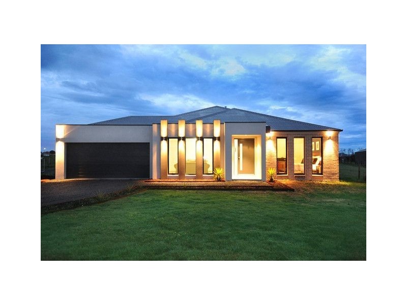 7 Maxwell Street, Windermere VIC 3352