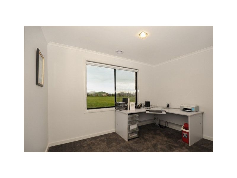 7 Maxwell Street, Windermere VIC 3352