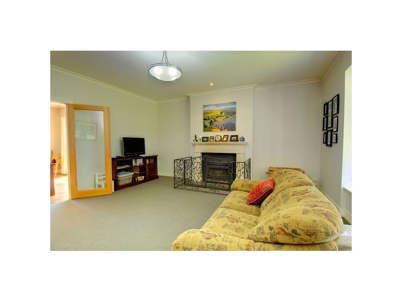 46 Macs Road, Buninyong VIC 3357