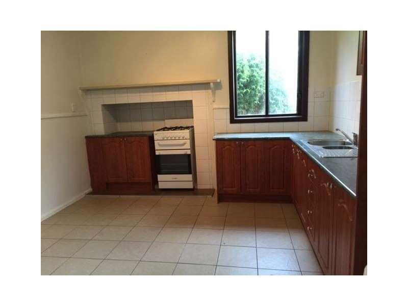 11 Alfred Street, Sebastopol VIC 3356
