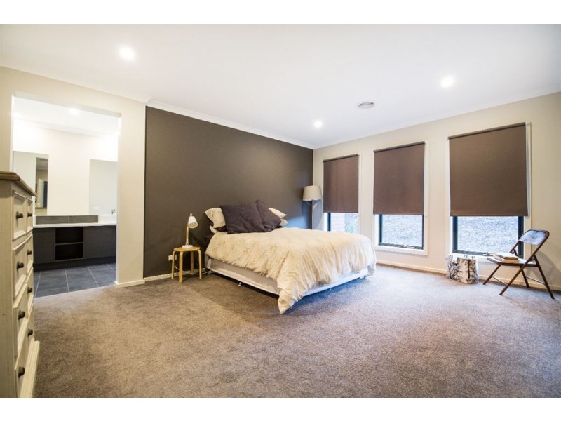 4 heron Ridge, Brown Hill VIC 3350