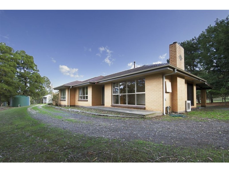468 White Swan Road, Glen Park VIC 3352