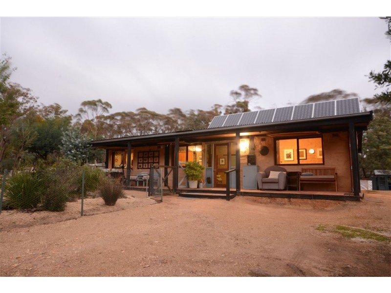 75 Acacia Road, Broomfield VIC 3364