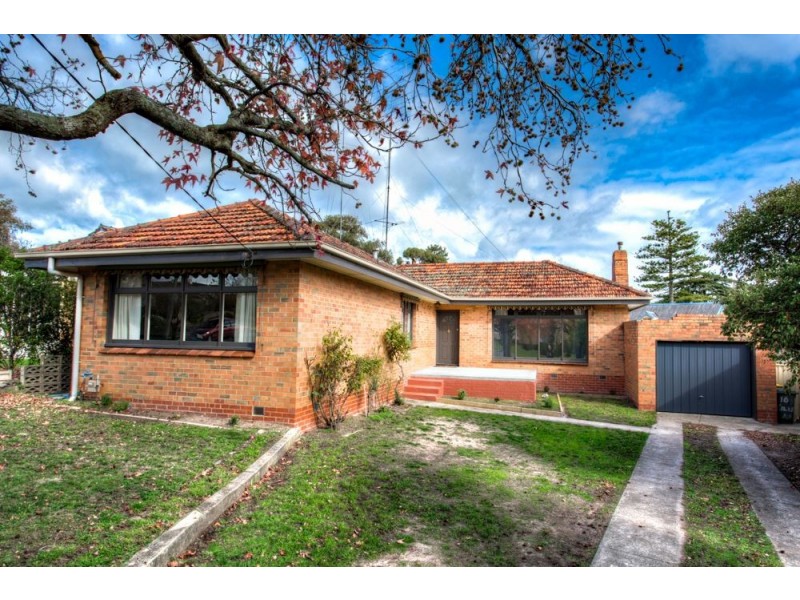 10 Killeen Avenue, Black Hill VIC 3350