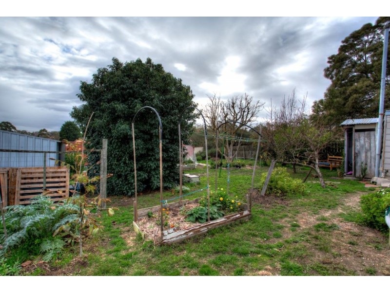 35 Napier Street, Black Hill VIC 3350