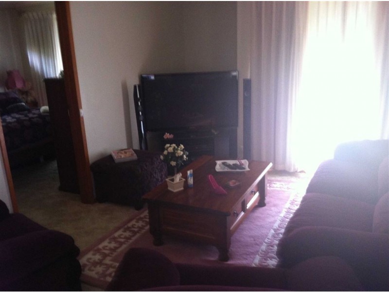 10 Cedar Ave, Alfredton VIC 3350