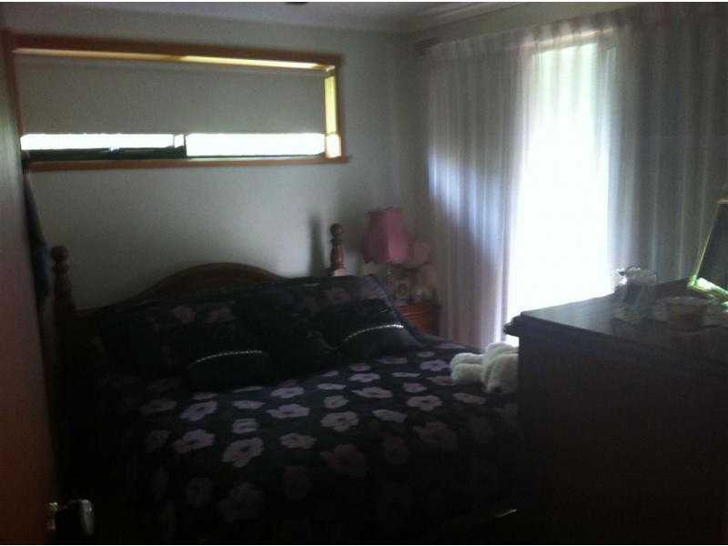 10 Cedar Ave, Alfredton VIC 3350