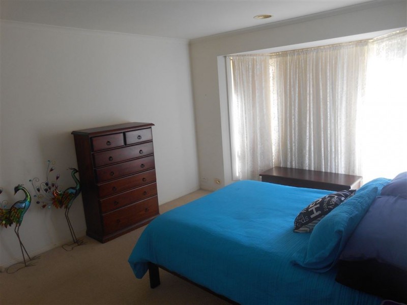 8 Zofia Place, Alfredton VIC 3350