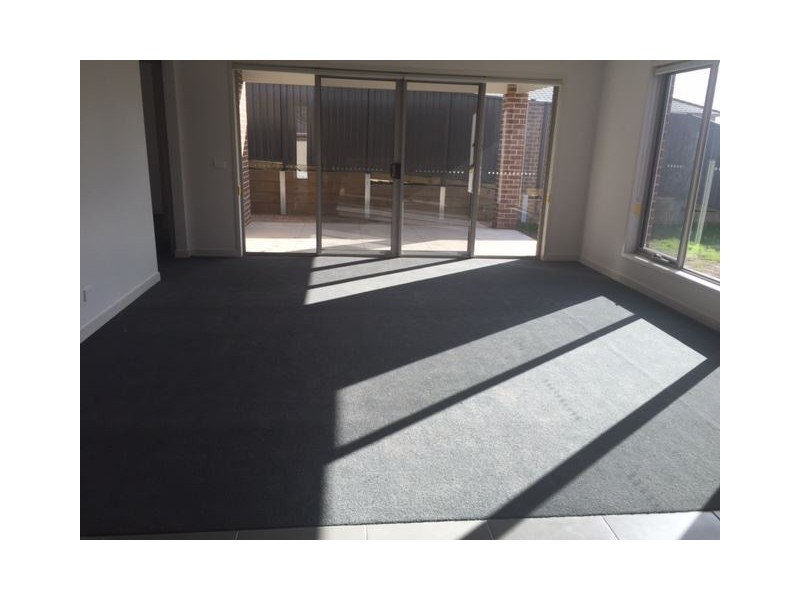 2 Nathanael Place, Ballarat East VIC 3350