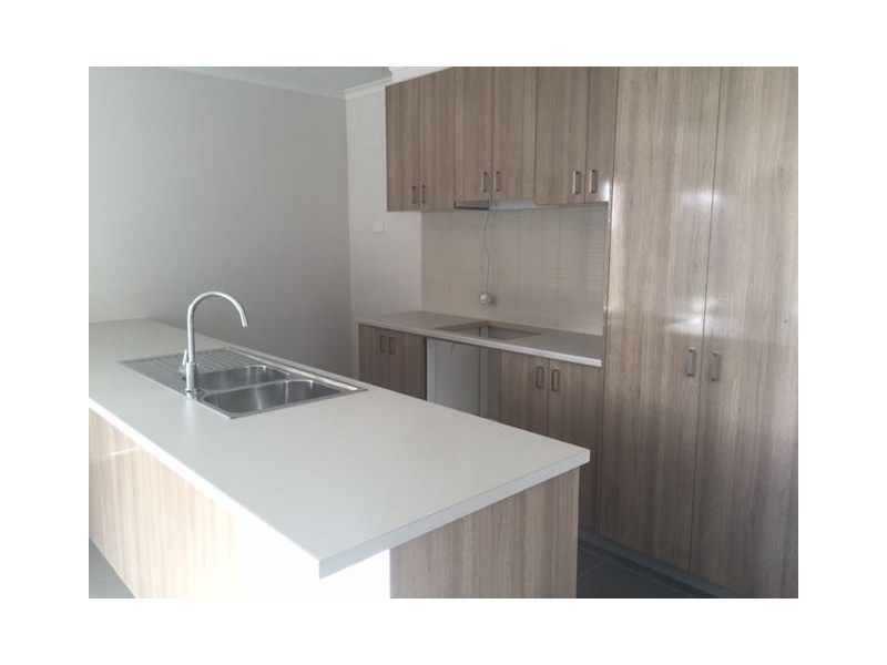 2 Nathanael Place, Ballarat East VIC 3350