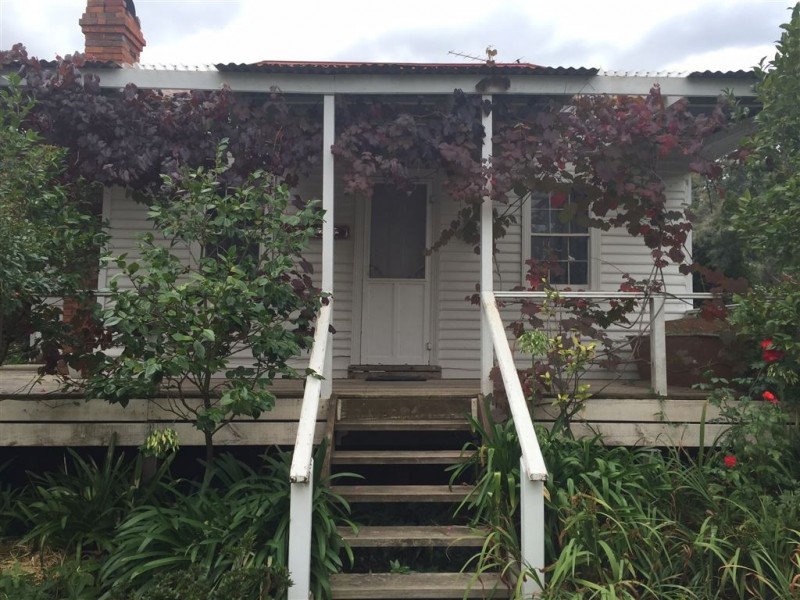 4 Pound Lane, Creswick VIC 3363