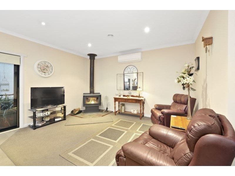 32 Boulevarde Drive, Alfredton VIC 3350