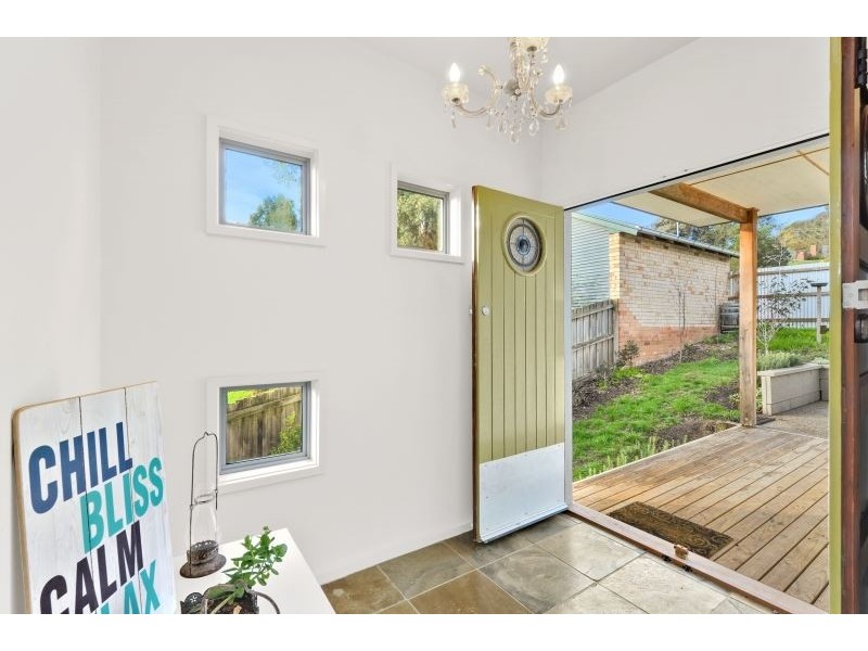 20 Moore Street, Creswick VIC 3363