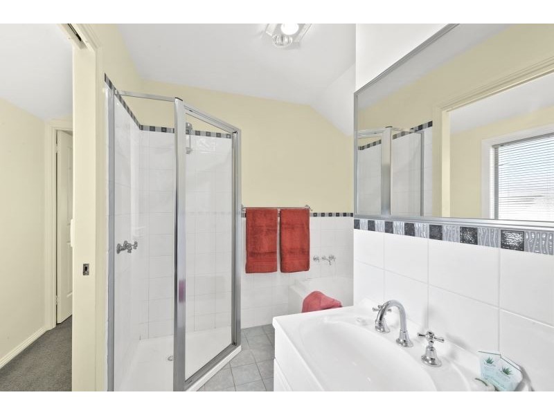 2/421 Ascot Street South, Ballarat VIC 3350