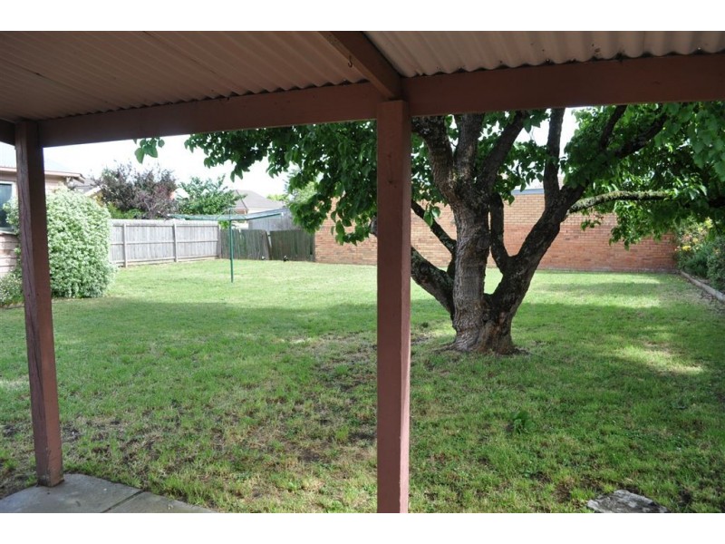 19 Inkerman Street, Newington VIC 3350