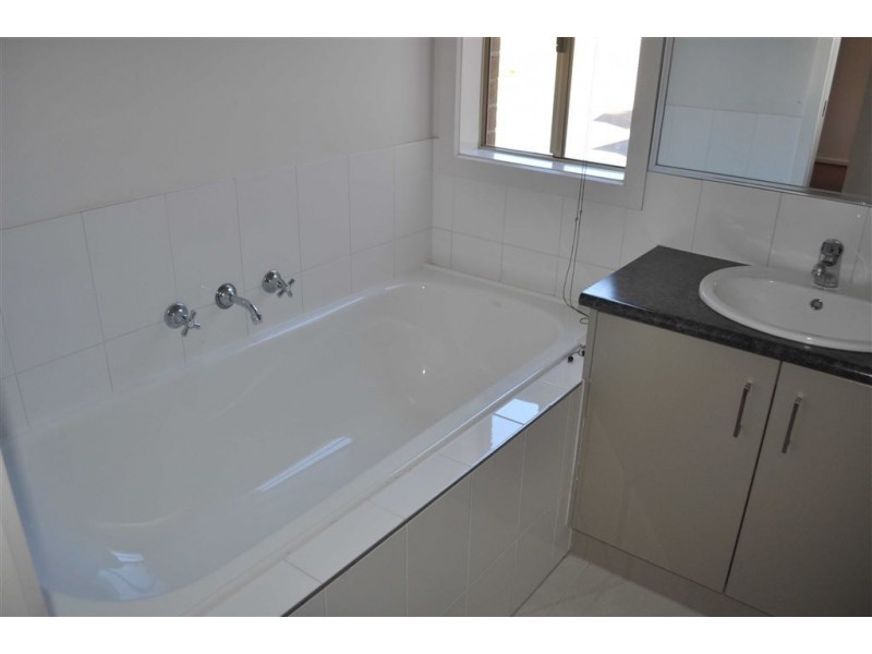 5/274 Albert Stree, Sebastopol VIC 3356