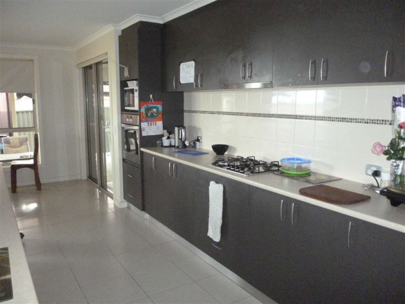 82 Alfredtron Drive, Alfredton VIC 3350
