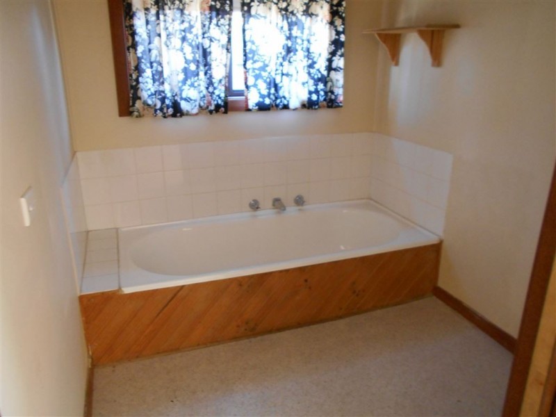 70 Hertford Street, Sebastopol VIC 3356