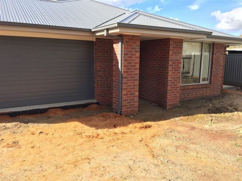 2 Short Street, Creswick VIC 3363